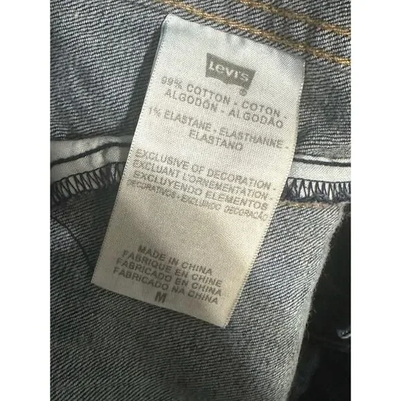 LEVI STRAUSS Women's Size Medium Blue Studded Button Denim Jacket - Picture 5 of 5